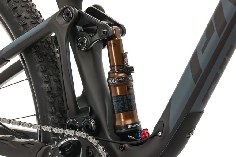 Used Pivot Mach 4 SL 2021 Mountainbike, Black — image 5 of 10