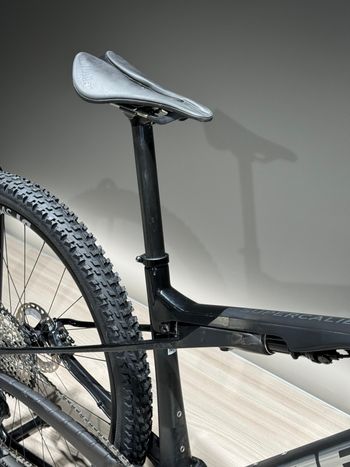 Used Trek SUPERCALIBER GEN 1 TG. M/L 2023 Mountainbike, Black — image 3 of 20
