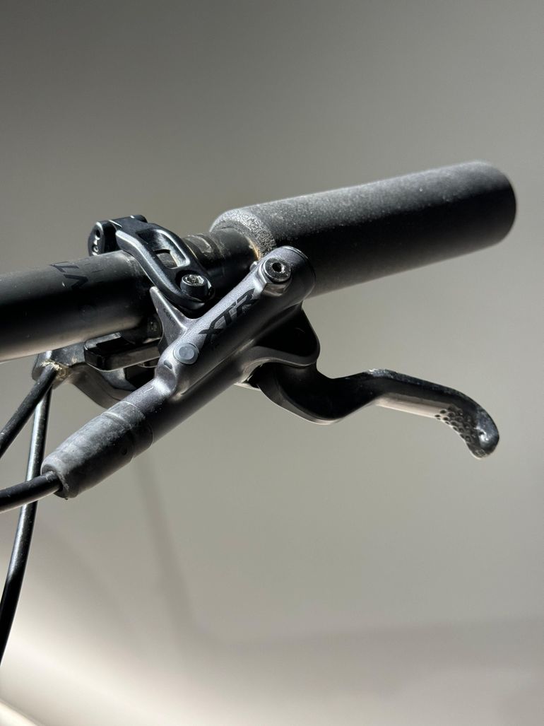 Used Trek SUPERCALIBER GEN 1 TG. M/L 2023 Mountainbike, Black — image 15 of 20