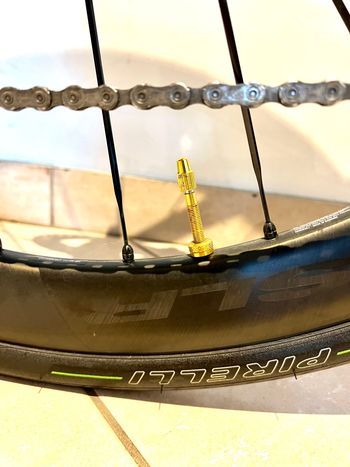 Used BH AEROLIGHT 7.0 2023 2023 Road & Gravel — image 9 of 10