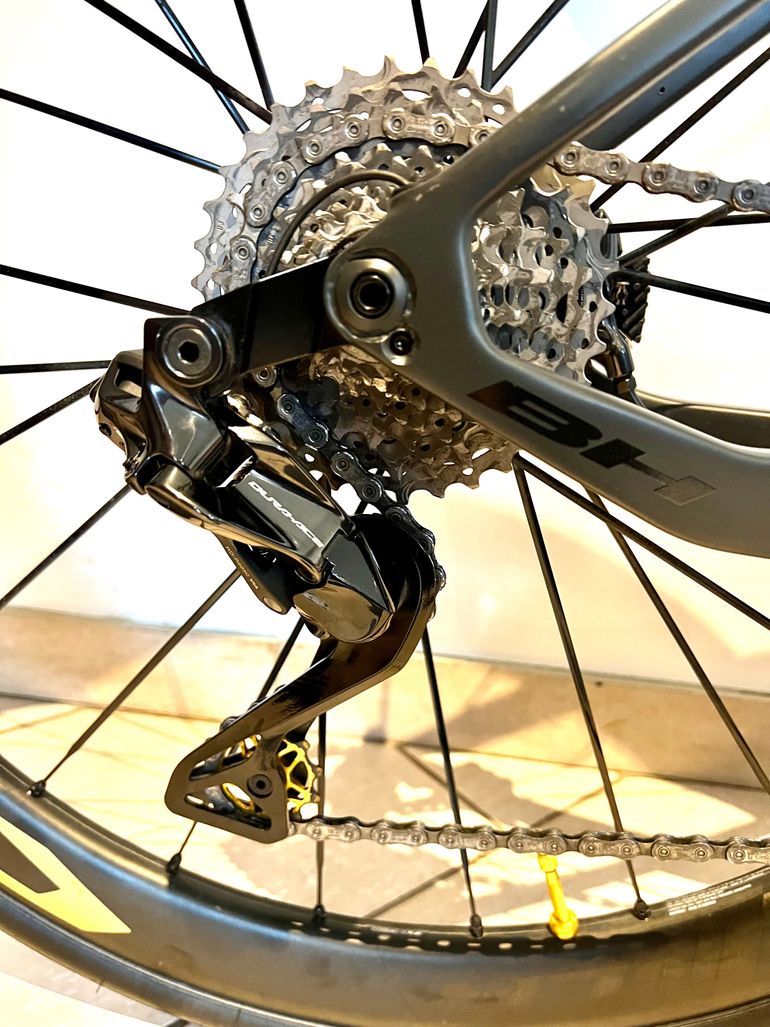 Used BH AEROLIGHT 7.0 2023 2023 Road & Gravel — image 3 of 10