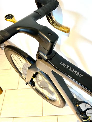 Used BH AEROLIGHT 7.0 2023 2023 Road & Gravel — image 7 of 10