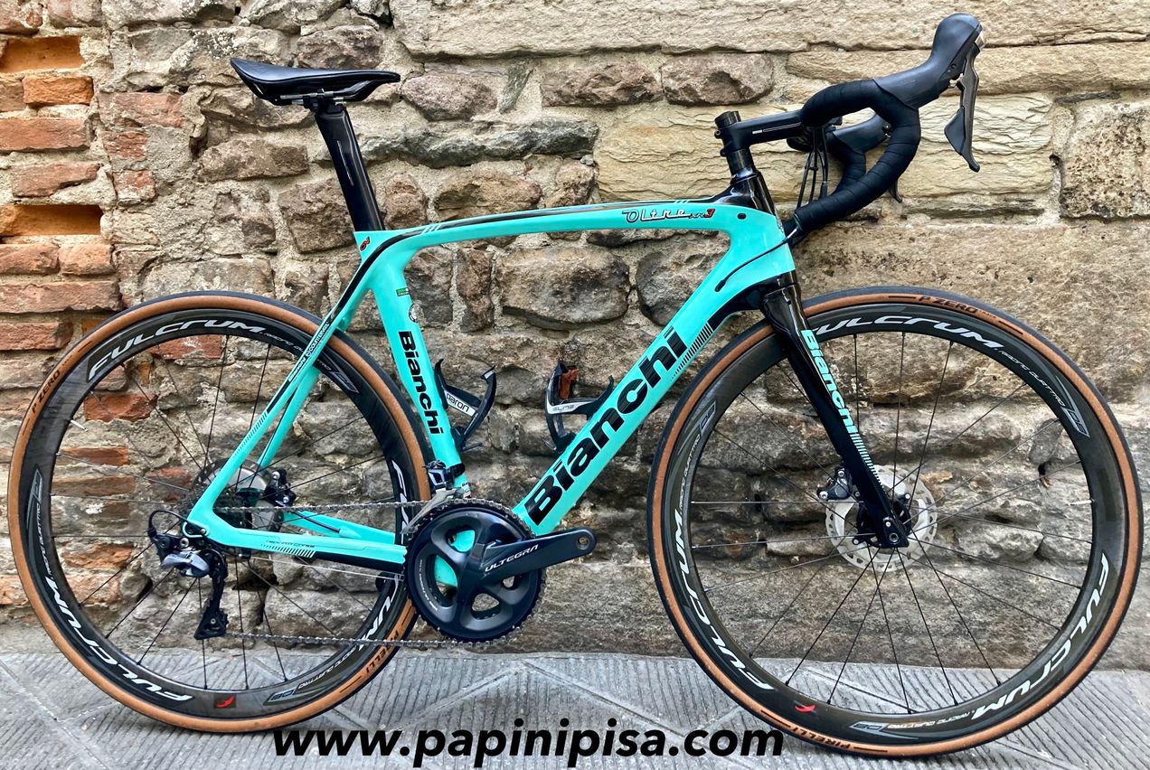 Bianchi Oltre XR3 used in 56 cm | buycycle CA