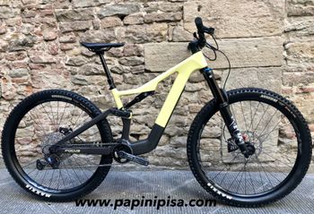 Used Focus JAM2 SL 8.8 2024 Mountainbike — image 1 of 7