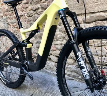 Used Focus JAM2 SL 8.8 2024 Mountainbike — image 6 of 7