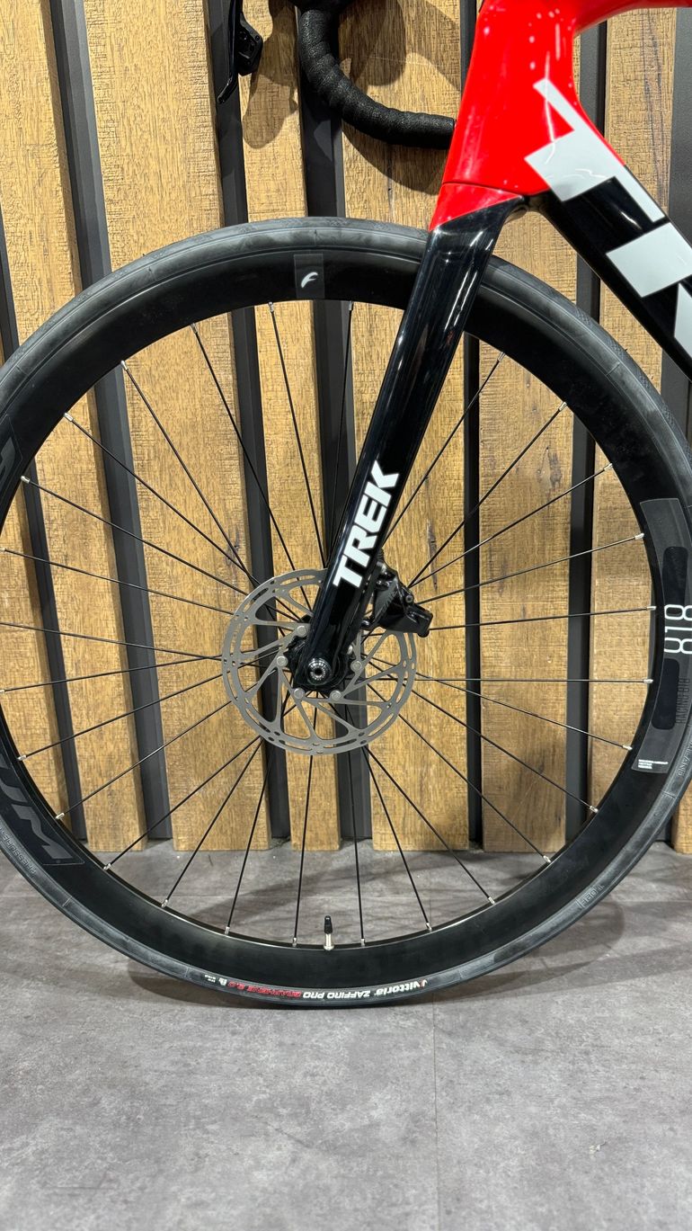 Used Trek Émonda SL 6 Disc - Rival AXS 2022 Road & Gravel — image 17 of 18