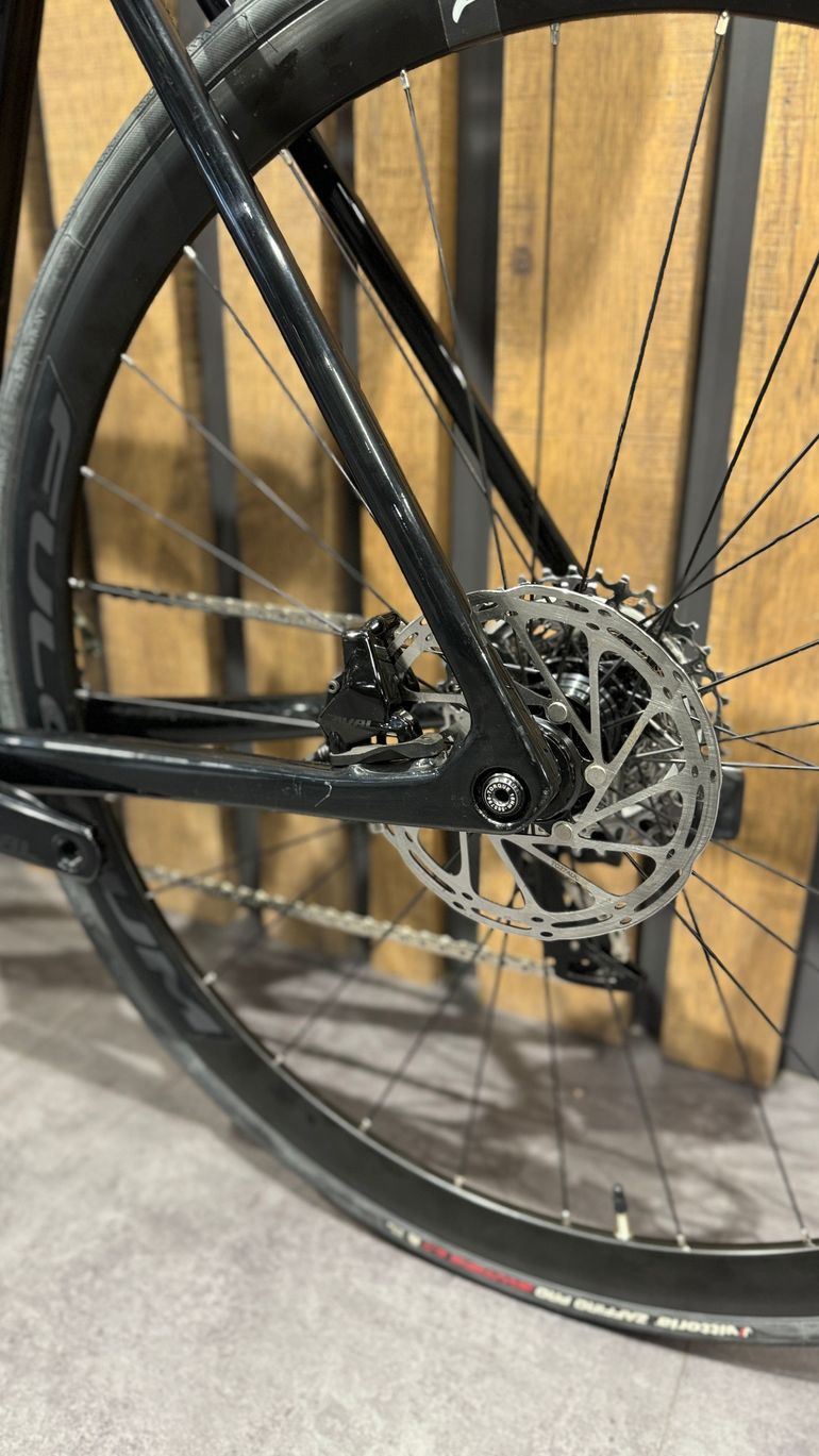 Used Trek Émonda SL 6 Disc - Rival AXS 2022 Road & Gravel — image 16 of 18