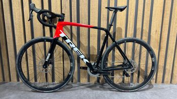 Used Trek Émonda SL 6 Disc - Rival AXS 2022 Road & Gravel — image 15 of 18
