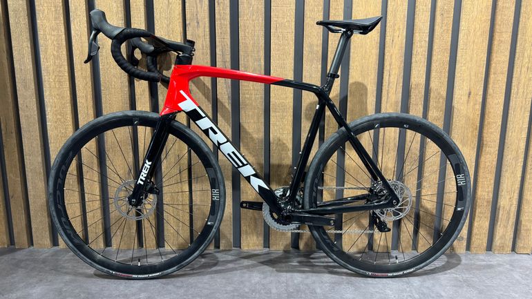 Used Trek Émonda SL 6 Disc - Rival AXS 2022 Road & Gravel — image 15 of 18