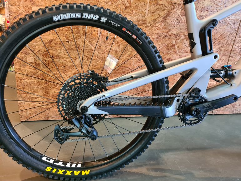Used Santa Cruz HECKLER SL R / Carbon C 2024 2024 Mountainbike — image 4 of 5