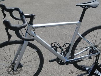 Käytetty Cannondale Caad 13 (without wheels) Road & Gravel — kuva 3 / 4