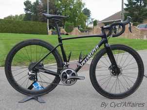 Specialized - Roubaix Expert Disc (without wheels), 