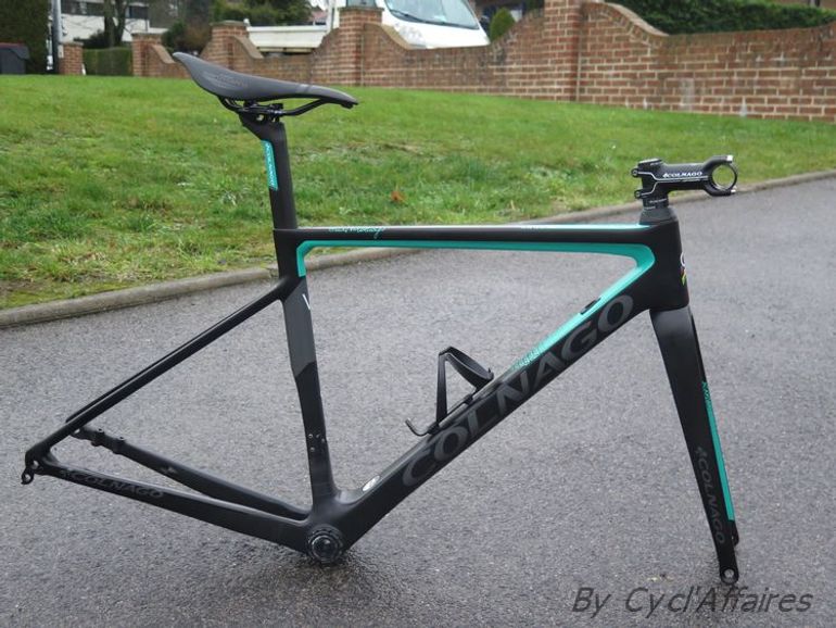 Colnago V3 Disc used in 45 cm | buycycle USA