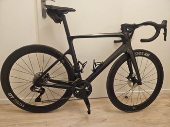 Used Van rysel fcr 2023 Road & Gravel, Black — image 1 of 6