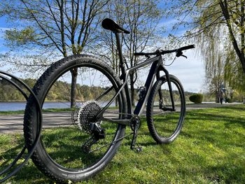 Used Stoll R1 2023 Mountainbike, Schwarz — image 2 of 9