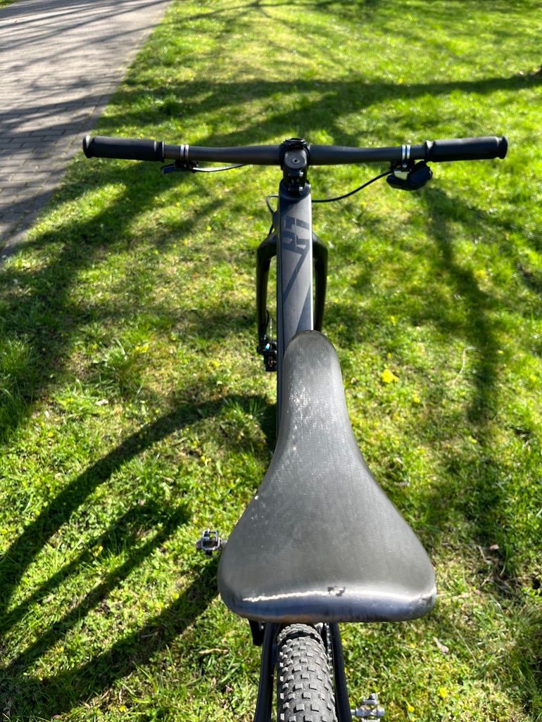 Used Stoll R1 2023 Mountainbike, Schwarz — image 7 of 9