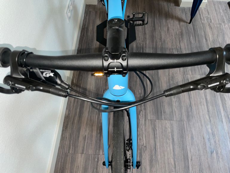Used Canyon Roadlite 4 2023 Road & Gravel — image 4 of 10