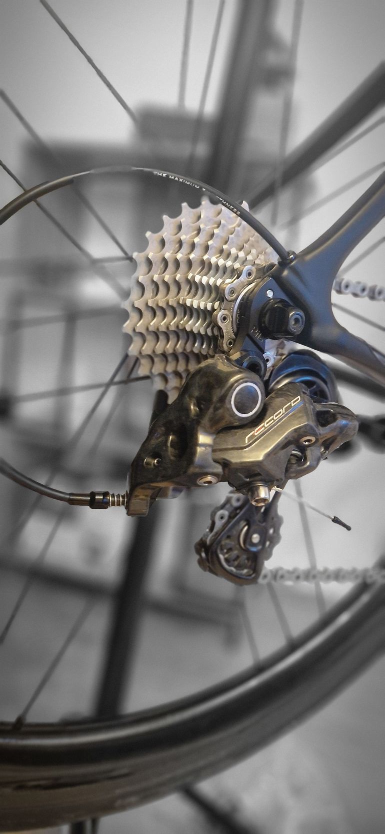 Used Pinarello DOGMA K10 2022 Road & Gravel, Black — image 5 of 9