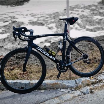 Used Pinarello DOGMA K10 2022 Road & Gravel, Black — image 3 of 9