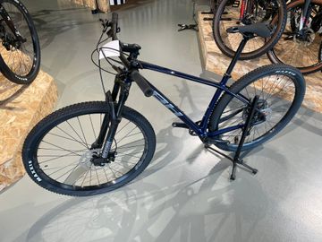Used BH ULTIMATE 7.0 2023 2023 Mountainbike, Blue, 29 — image 4 of 4