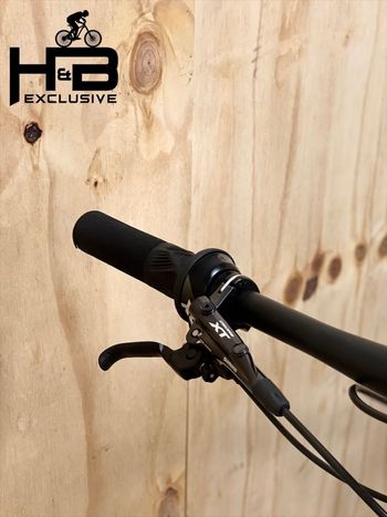 Used Canyon Lux CF 9.9 CARBON X01 2018 Mountainbike, Black — image 9 of 15