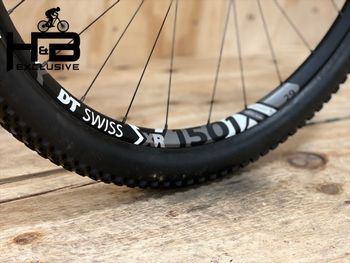 Used Canyon Lux CF 9.9 CARBON X01 2018 Mountainbike, Black — image 6 of 15