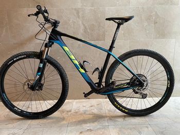 BH Bikes - Ultimate rc carbon 29, 2017