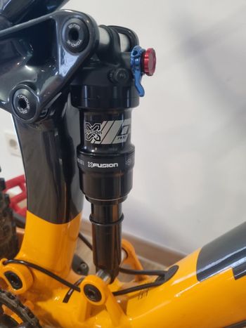 Used Trek Fuel EX 5 2021 Mountainbike, Orange — image 5 of 5