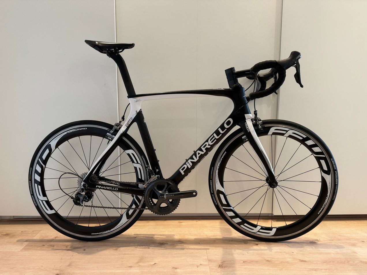 Pinarello GAN S used in L buycycle