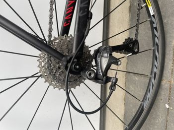 Used Canyon Endurace AL 7.0 2017 Road & Gravel, Black — image 3 of 9