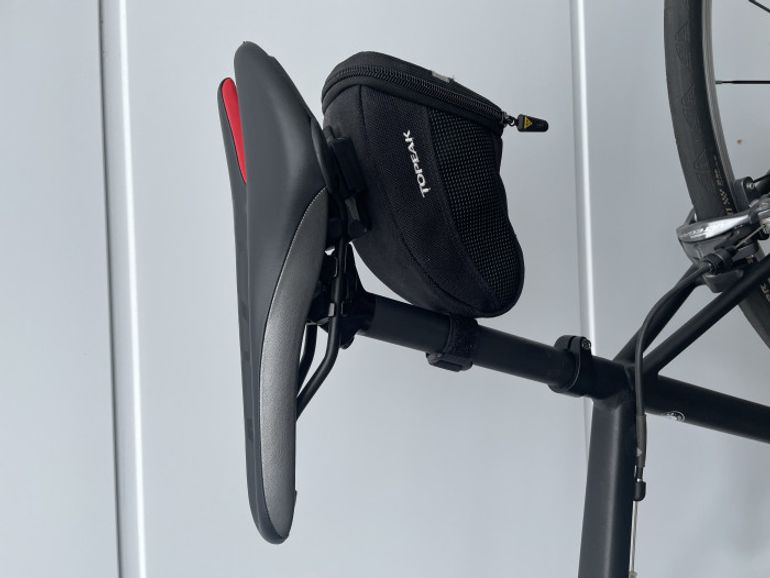 Used Canyon Endurace AL 7.0 2017 Road & Gravel, Black — image 8 of 9