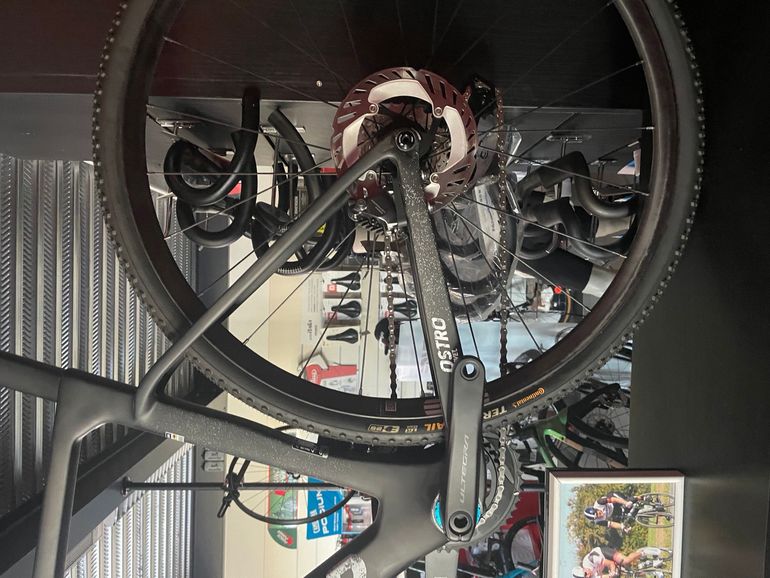 Used Factor Ostro Gravel 2023 2023 Road & Gravel, Black — image 3 of 3