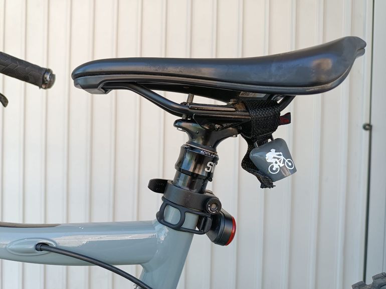 Used Giant Fathom E+ 2 Pro 29 Electric Bike 2020 2020 Mountainbike, Grigio chiaro — image 19 of 27