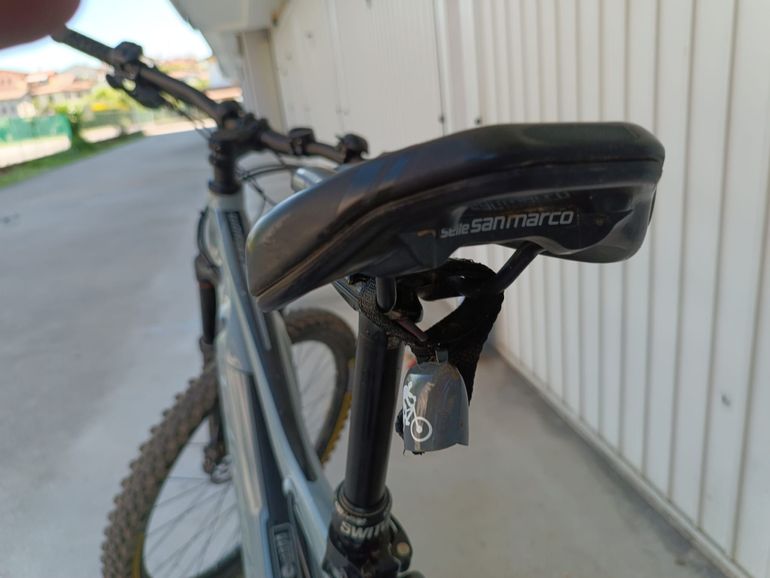 Used Giant Fathom E+ 2 Pro 29 Electric Bike 2020 2020 Mountainbike, Grigio chiaro — image 21 of 27