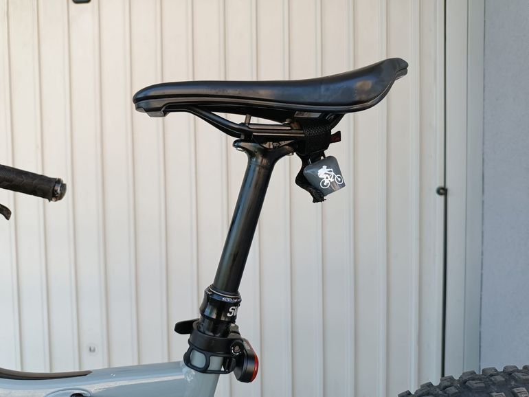 Used Giant Fathom E+ 2 Pro 29 Electric Bike 2020 2020 Mountainbike, Grigio chiaro — image 20 of 27