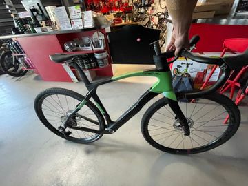 Używany Pinarello Grevil GRX 2022 2022 Road & Gravel