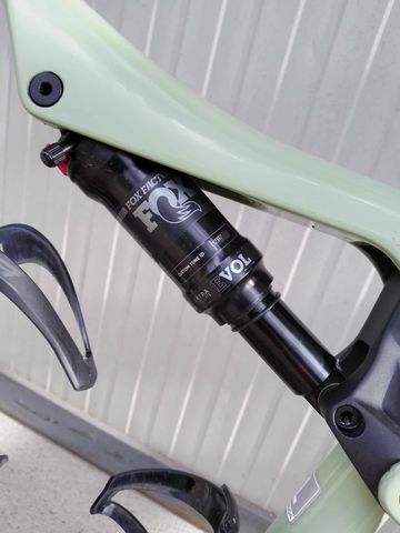 Orbea OIZ M30 2022 2022 Mountainbike usato, Verde — immagine 6 di 7