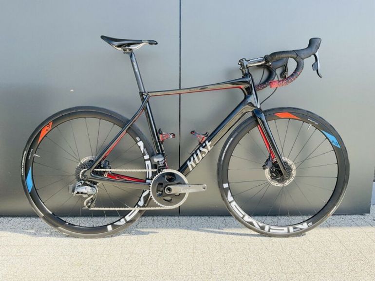 Used Rose TEAM GF FOUR DISC Force 2019 Road & Gravel — image 1 of 12