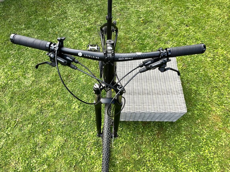 Used Radon SCART LIGHT 9.0 LADY 2017 Road & Gravel, Black — image 2 of 3