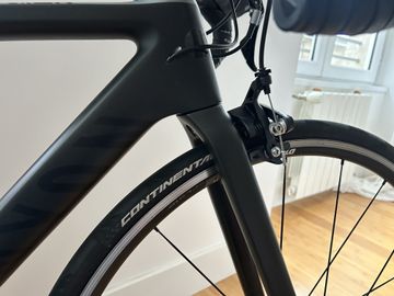Tweedehands Canyon Ultimate CF SL 8.0 2020 2020 Road & Gravel — afbeelding 7 van 9