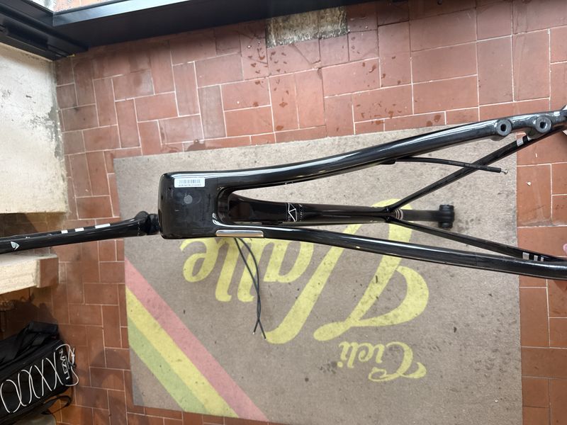 Used Factor O2 VAM 2024 Road & Gravel, Black — image 5 of 11