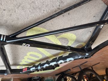 Used Factor O2 VAM 2024 Road & Gravel, Black — image 6 of 11