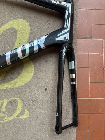 Used Factor O2 VAM 2024 Road & Gravel, Black — image 9 of 11