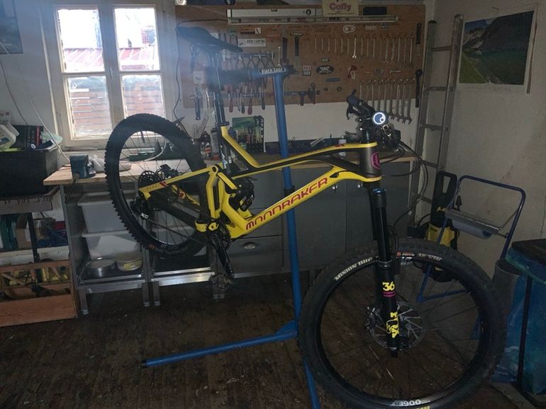 Used Mondraker Dune Carbon R 2019 2019 Mountainbike, Naranja — image 17 of 20