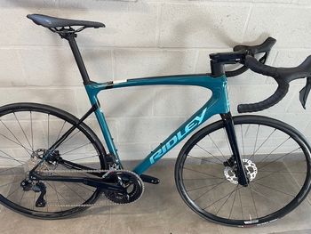 Used Ridley Fenix SLiC - Shimano 105 DI2 // 2x12s 2024 2024 Road & Gravel, Blue — image 5 of 6