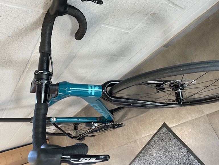 Used Ridley Fenix SLiC - Shimano 105 DI2 // 2x12s 2024 2024 Road & Gravel, Blue — image 6 of 6