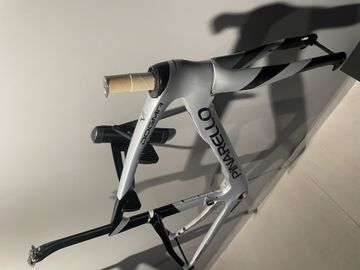 Used Pinarello Dogma F Frameset 2024 Road & Gravel, Light Gray — image 7 of 9