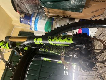 Used YT Industries Cf Pro 2018 Mountainbike, Green, 27.5 (650B) — image 6 of 6
