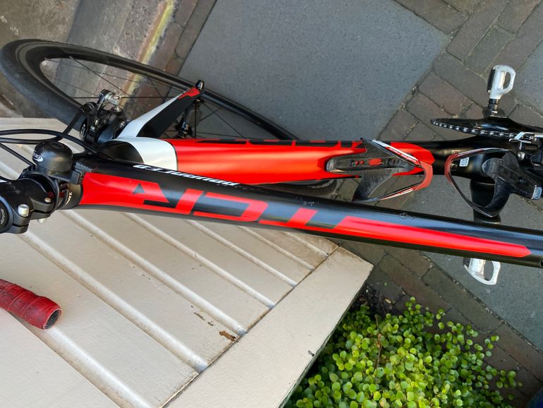 Used Giant TCR Advanced 2 2016 2016 Road & Gravel, Black — image 5 of 11