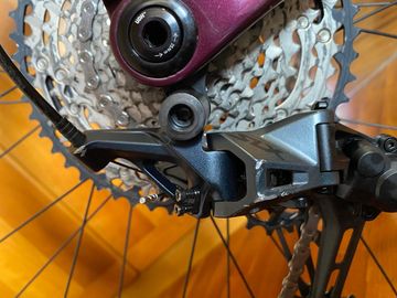Gebrauchtes Orbea RALLON M20 2023 2023 Mountainbike, Violett, 29 — Bild 18 von 24